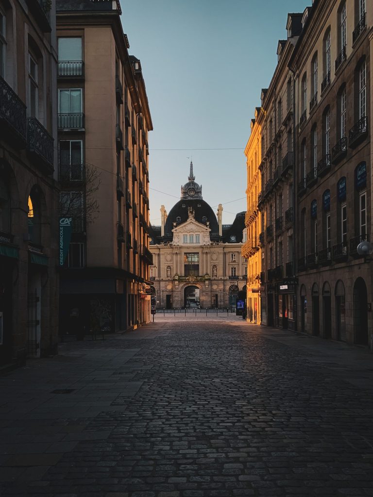 INSEEC business school and its campus in the center of Rennes